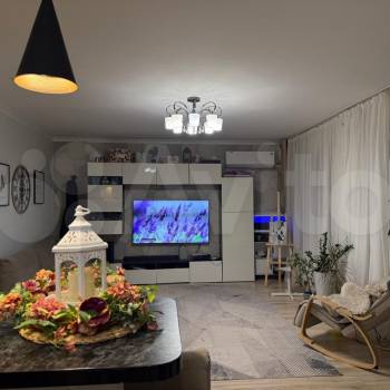 Продается Многокомнатная квартира, 108 м²