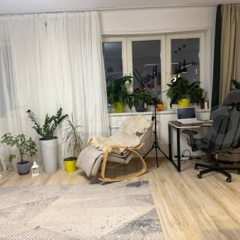 Продается Многокомнатная квартира, 108 м²