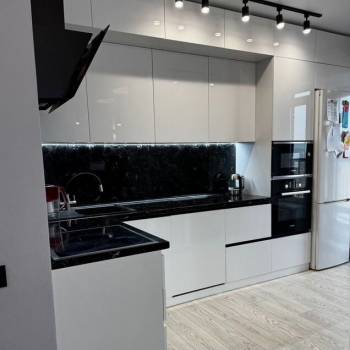 Сдается Многокомнатная квартира, 70 м²