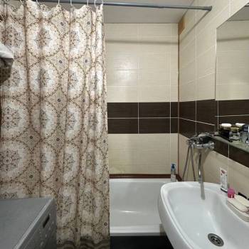 Продается 1-комнатная квартира, 36 м²