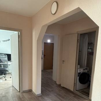Продается 3-х комнатная квартира, 77 м²