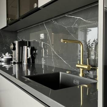 Продается Многокомнатная квартира, 181 м²