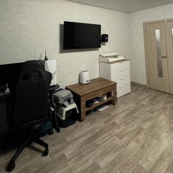 Продается 1-комнатная квартира, 40,4 м²