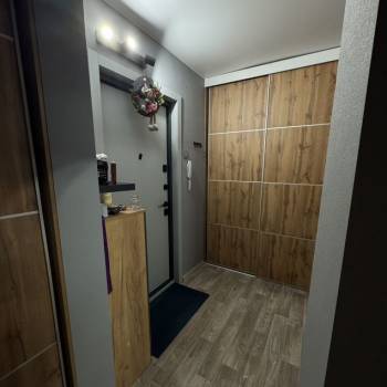 Продается 1-комнатная квартира, 40,4 м²