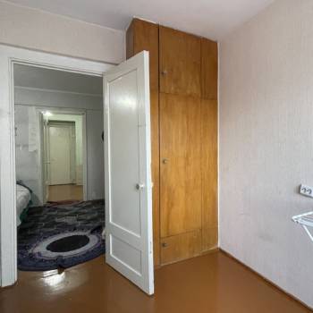 Продается Многокомнатная квартира, 59 м²