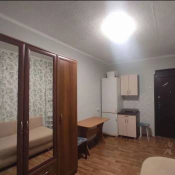 Продается 1-комнатная квартира, 12,2 м²