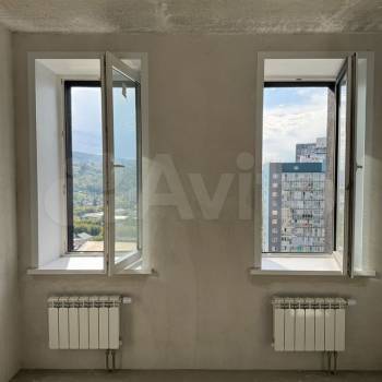 Продается 1-комнатная квартира, 37 м²