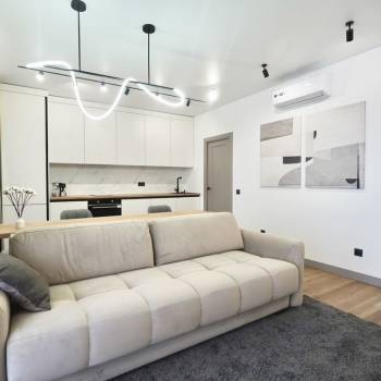 Сдается 2-х комнатная квартира, 58,6 м²