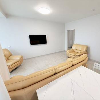 Сдается 2-х комнатная квартира, 58 м²