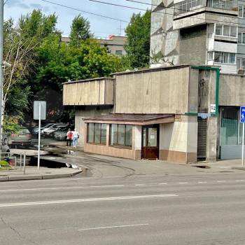 Продается Нежилое помещение, 329,9 м²