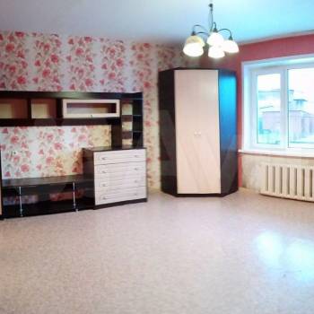 Продается 1-комнатная квартира, 44 м²