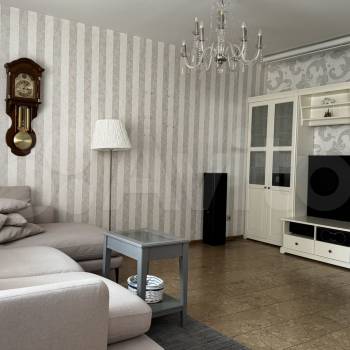 Продается 3-х комнатная квартира, 98 м²