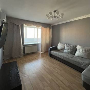 Сдается Многокомнатная квартира, 70 м²