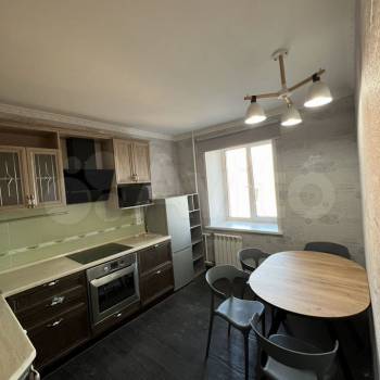 Сдается Многокомнатная квартира, 70 м²