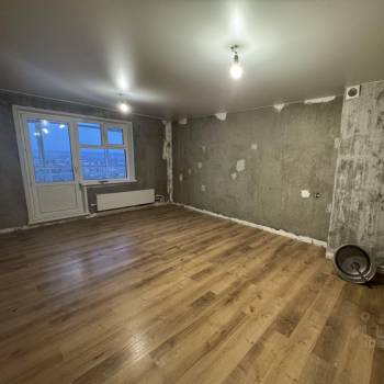 Продается 1-комнатная квартира, 36,7 м²