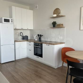 Сдается 1-комнатная квартира, 41 м²