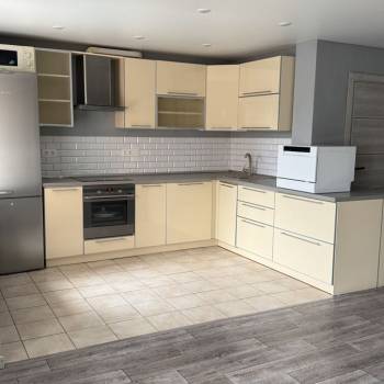 Продается 3-х комнатная квартира, 63,4 м²