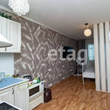 Продается 1-комнатная квартира, 29,8 м²