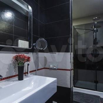 Продается Многокомнатная квартира, 178 м²