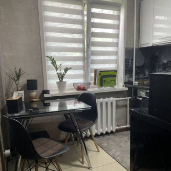 Продается 3-х комнатная квартира, 62 м²
