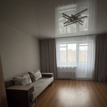 Сдается 1-комнатная квартира, 37 м²