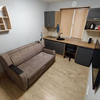 Продается 1-комнатная квартира, 14 м²