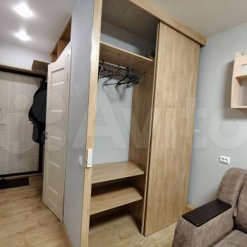 Продается 1-комнатная квартира, 14 м²