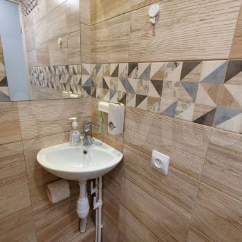 Продается 1-комнатная квартира, 14 м²