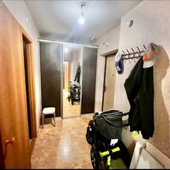 Продается 1-комнатная квартира, 34 м²