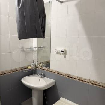 Сдается 1-комнатная квартира, 44 м²