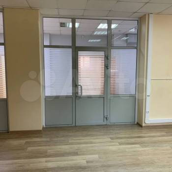 Продается Нежилое помещение, 98 м²