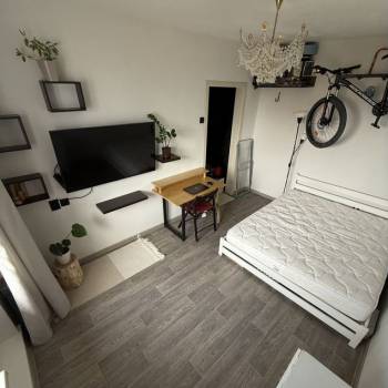 Продается 1-комнатная квартира, 28,3 м²