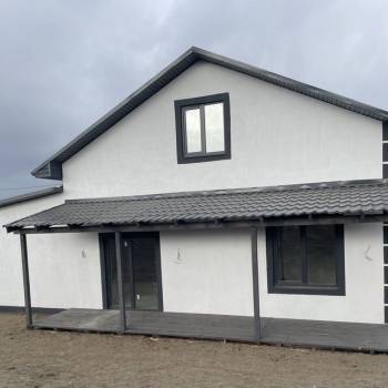 Продается Дом, 180 м²