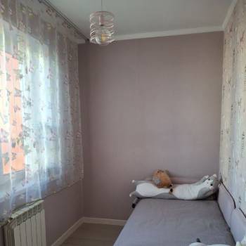 Продается 1-комнатная квартира, 63,4 м²