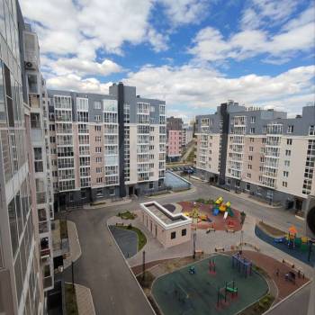 Сдается 2-х комнатная квартира, 74 м²
