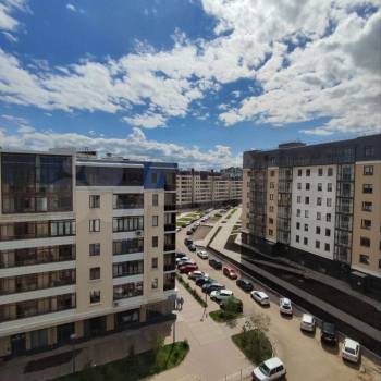 Сдается 2-х комнатная квартира, 74 м²