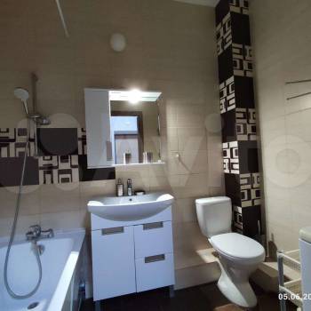 Сдается 2-х комнатная квартира, 74 м²