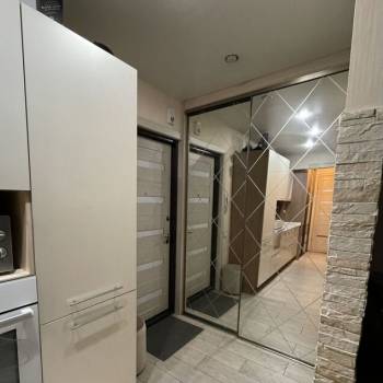 Продается 1-комнатная квартира, 44 м²