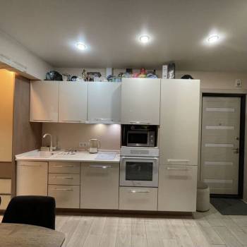 Продается 1-комнатная квартира, 44 м²