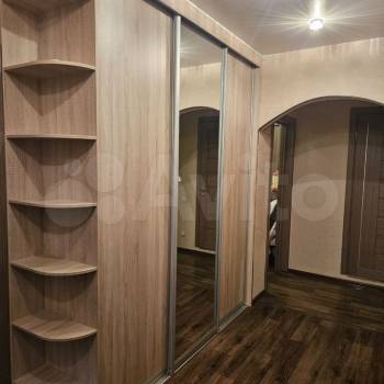 Продается Многокомнатная квартира, 84 м²