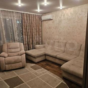 Продается Многокомнатная квартира, 84 м²