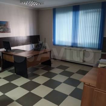 Продается Нежилое помещение, 130 м²