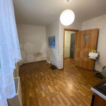 Продается 1-комнатная квартира, 42,6 м²