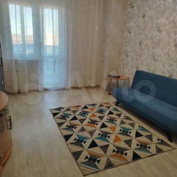 Сдается Многокомнатная квартира, 99,8 м²