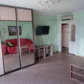 Сдается 1-комнатная квартира, 53,3 м²