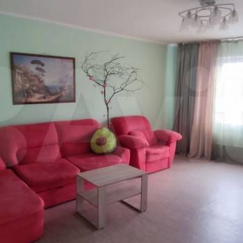 Сдается 1-комнатная квартира, 53,3 м²