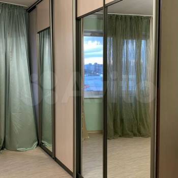 Сдается 1-комнатная квартира, 53,3 м²