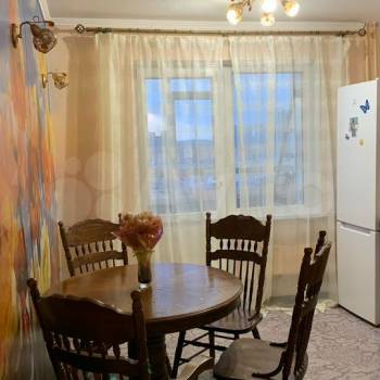 Сдается 1-комнатная квартира, 53,3 м²