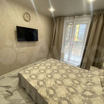 Сдается 1-комнатная квартира, 37 м²