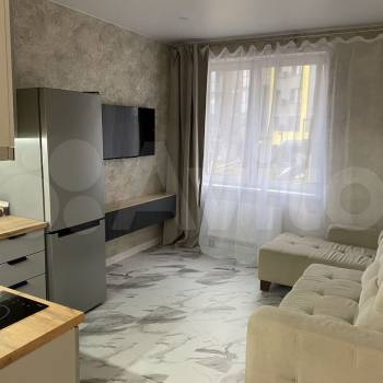 Сдается 1-комнатная квартира, 37 м²